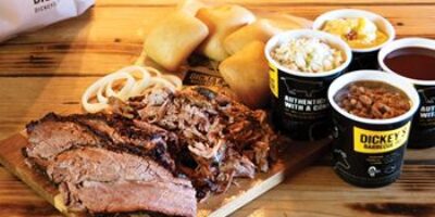 Dickey's Barbecue Pit présente une nouvelle offre familiale