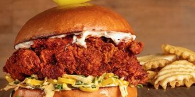 Obtenez Fired Up! Bruxie pimente les choses avec l'introduction de la grande chaleur