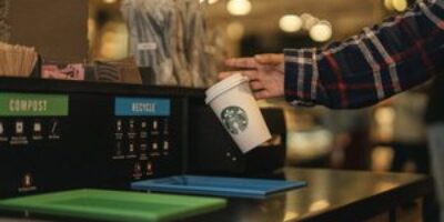Starbucks en mission pour créer une tasse durable