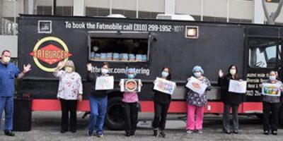 Fatburger Food Truck fournira plus de 10 000 repas gratuits aux héros de la santé à Los Angeles et dans le sud de la Californie