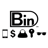 innovative-fixture-helps-keep-tables-more-sanitary-by-allowing-patrons-to-store-their-belongings-while-they-dine-3