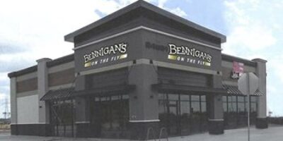 Legendary Restaurant Brands signe un accord de franchise pour amener Bennigan's On The Fly à Peoria