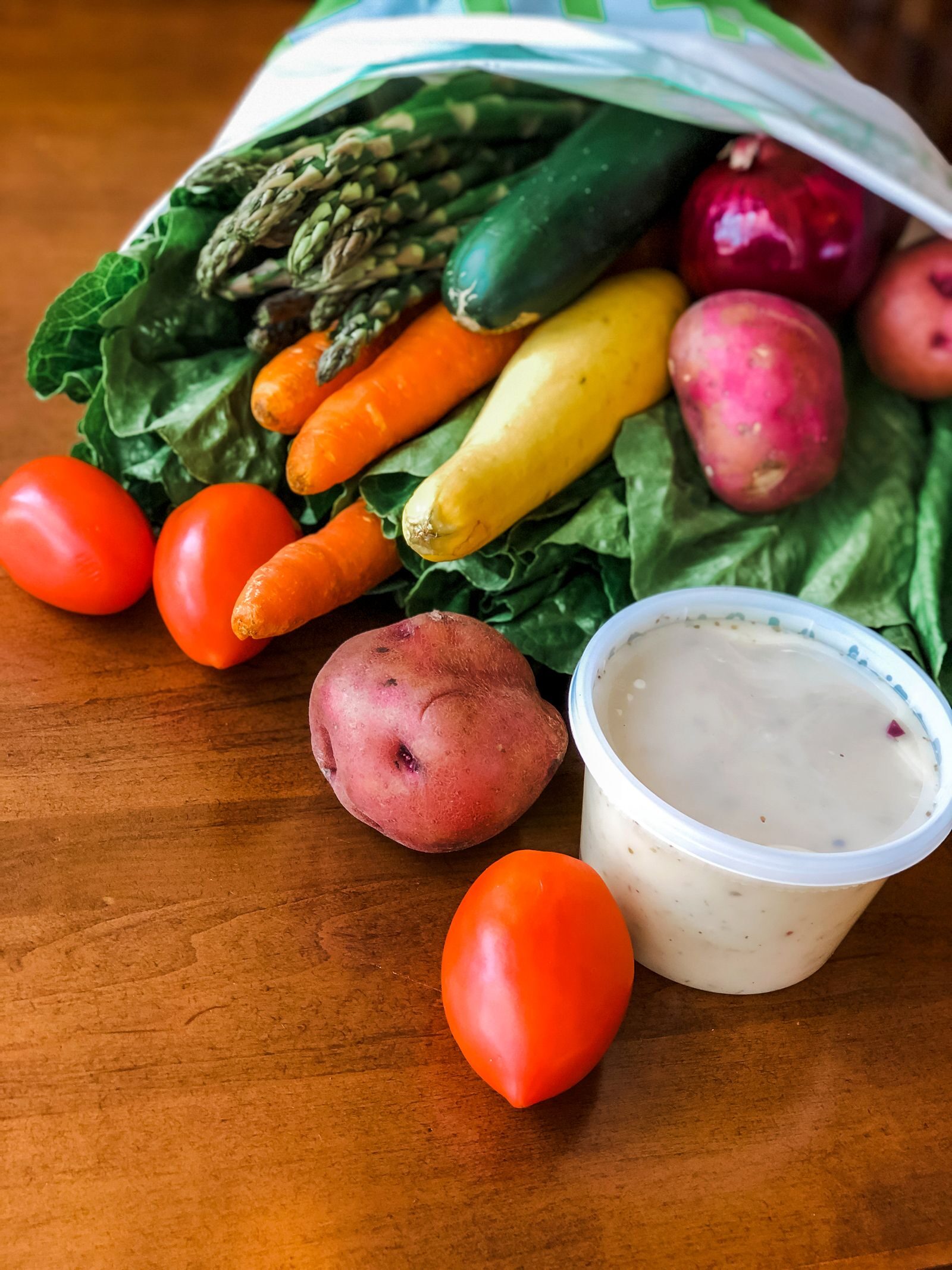 tazikis-mediterranean-cafe-launches-tazikis-market-essentials