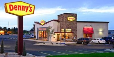 Denny's lance des trousses de repas à faire à la maison et des services de livraison d'épicerie étendus pour aider à nourrir les collectivités