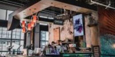 Zukku Sushi se transforme en cuisine fantôme pendant la pandémie | Navigation dans COVID-19