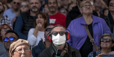 La última &lsquo;mascletà&rsquo; de las Fallas se celebró pese a la orden de Sanidad de suspender actos masivos