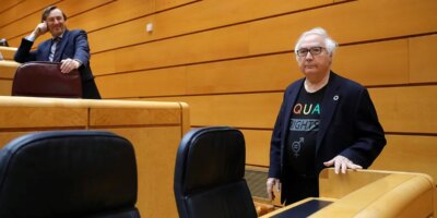 Manuel Castells rectifica su protocolo de vuelta a la universidad un da despus de difundirlo