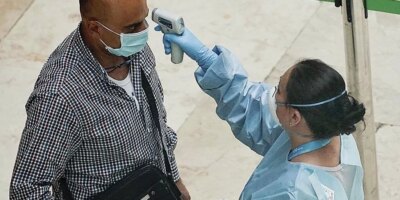 Ayuso reclama un plan para blindar Barajas de la Covid