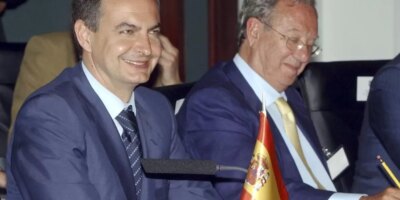 El ex presidente Zapatero se desvincula del &lsquo;caso Morodo&rsquo;: « Que actúe la Justicia »