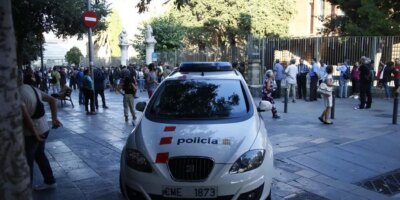 Atacan un piso de jvenes inmigrantes en Barcelona a los que acusan de cometer una violacin