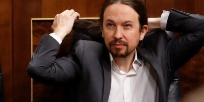 Pablo Iglesias s'ouvre aux citoyens mais protège les augmentations d'impôts