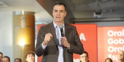 Pedro Snchez examine le Covid-19 sur 12-J et Pablo Casado navigue entre les deux ailes du PP