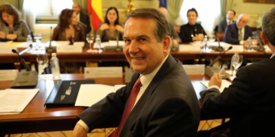 Les maires explosent en raison du manque d'aide devant le Covid-19 et de la demande de rencontrer Pedro Snchez