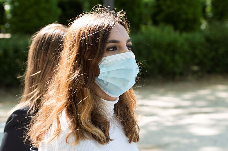 La ex asesora de Podemos Dina Bousselham a su llegada a la Audiencia...