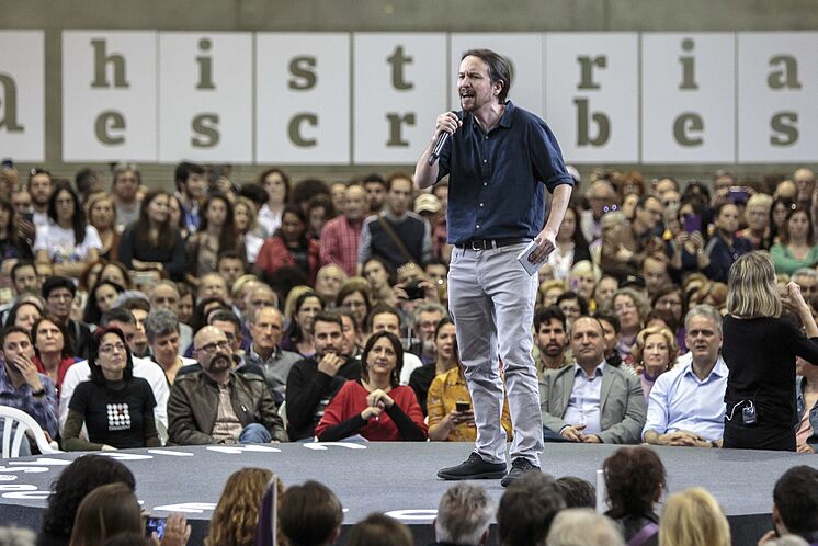 Pablo Iglesias intervient lors d'un rassemblement de Podemos.