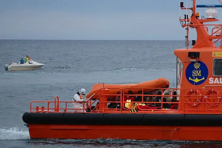 Un bateau de sauvetage au sud de Fuerteventura, où ils ont été détectés ...