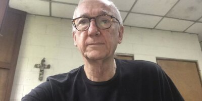 Jos Mara Tojeira, ancien supérieur jésuite: "Cinq auteurs intellectuels du massacre manquent au procès"