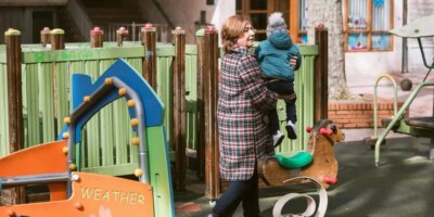 Les grands-parents demandent à leurs petits-enfants de se «responsabiliser» et de respecter «au tableau des fentes» les mesures pour le risque qu'ils courent