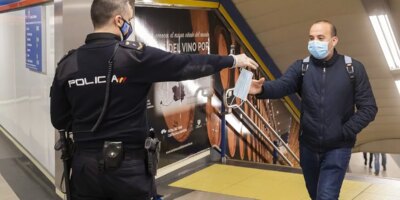 40 plaintes de CCOO contre la police pour violation des protocoles contre Covid-19