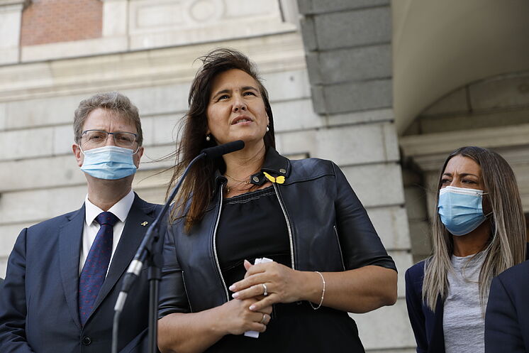 La députée JxCat Laura Borràs, au Congrès, lors de la ...