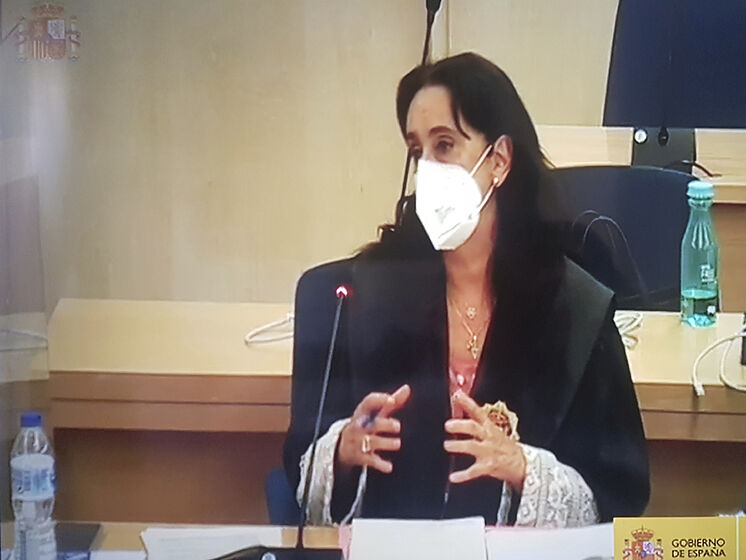 Teresa lt; HIT gt; Sandoval lt; / HIT gt;, procureur de l'Audiencia ...