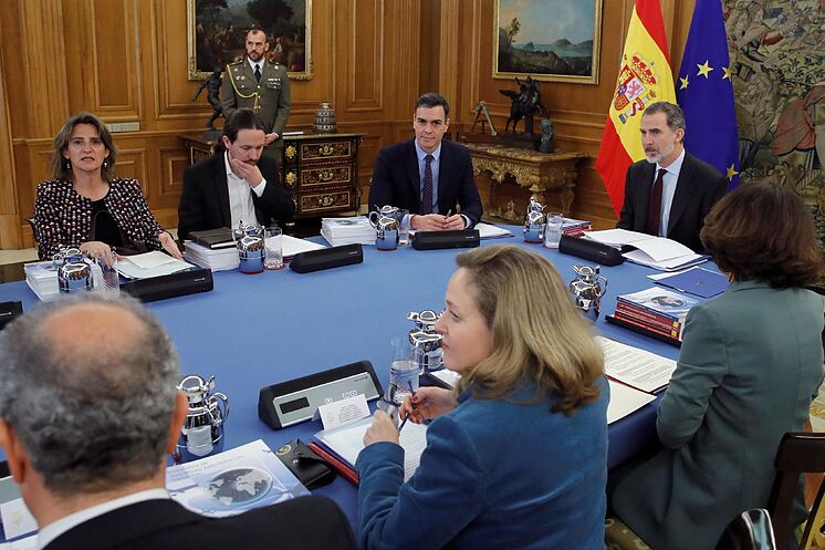 Felipe VI préside la réunion