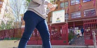 Les étudiants de Madrid qui utilisent le mobile en classe peuvent être expulsés ou punis sans interruption