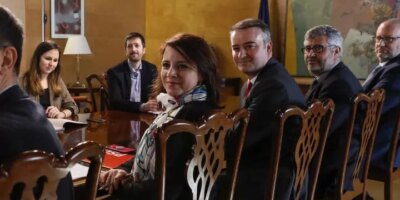 Le juge a imputé un proche collaborateur de Pablo Iglesias et le trésorier de Podemos pour le financement du parti