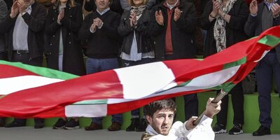 Un hymne pour le Pays Basque et la Navarre: ce que la politique n'a pas uni que la musique fait