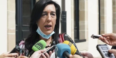 Le PNV rejette les plaintes de Vox concernant la limitation de son activité en tant que "colère" tandis que Bildu défend le "cordon sanitaire contre le fascisme"