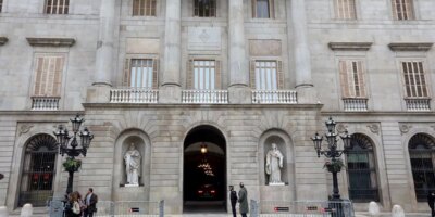 Le confinement déclenche une discrimination fondée sur la race et l'orientation sexuelle chez les voisins