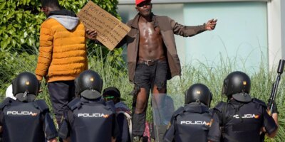 Une douzaine de policiers anti-émeute déplacés à Albacete en raison de la crise des travailleurs saisonniers sont infectés par Covid-19