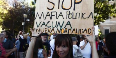 La «solution minérale miraculeuse» promue par les négateurs de Covid provoque 26 empoisonnements