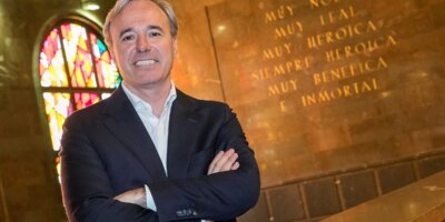 Jorge Azcn, maire de Saragosse: "C'est une victoire historique, mais demain nous devons négocier un nouveau décret"