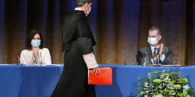 Le ministre de la Justice soutient que l'absence du roi à Barcelone est "sans aucun doute une décision bien prise"