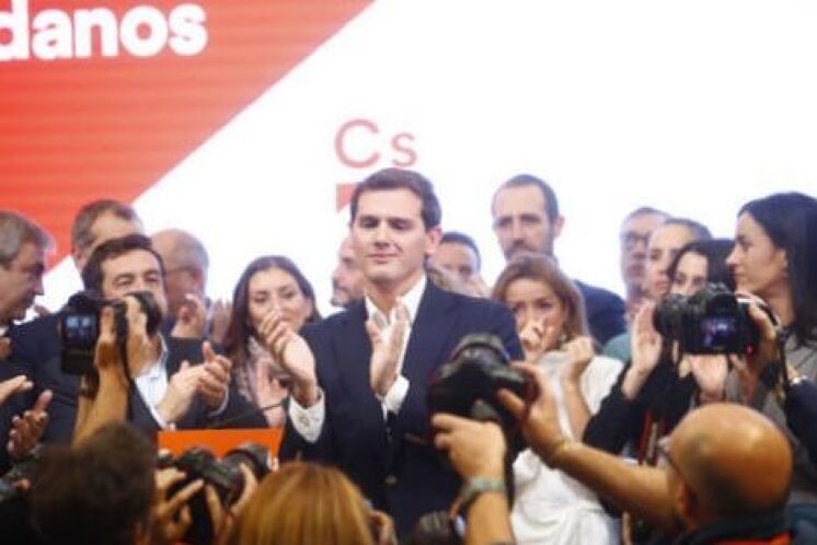 Albert Rivera, applaudi par son compa