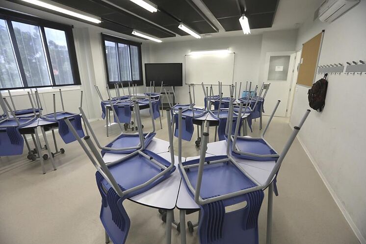 Salle de classe de l'institut scolaire Antaviana.