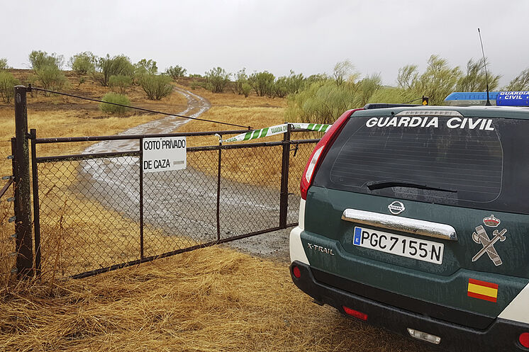 Accès à la ferme & apos; La Torrona & apos;, à Monesterio, où l'UCO a ...