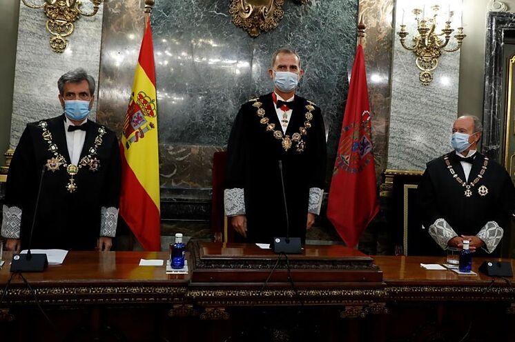 Carlos Lesmes, Felipe VI et Juan Carlos Campo, à l'ouverture de l'A