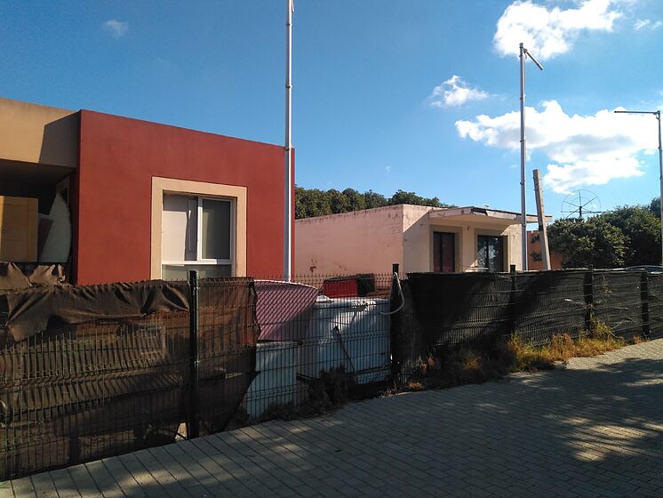 Maisons illégalement occupées dans un quartier de Palma.