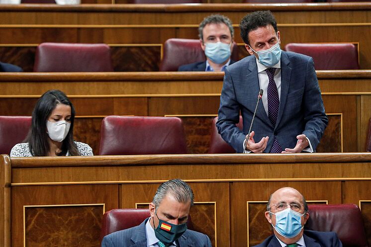 Le porte-parole des citoyens, Edmundo Bal, avec In