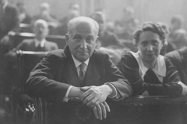 L'ancien dirigeant socialiste Francisco Largo Caballero, à l'image de ...
