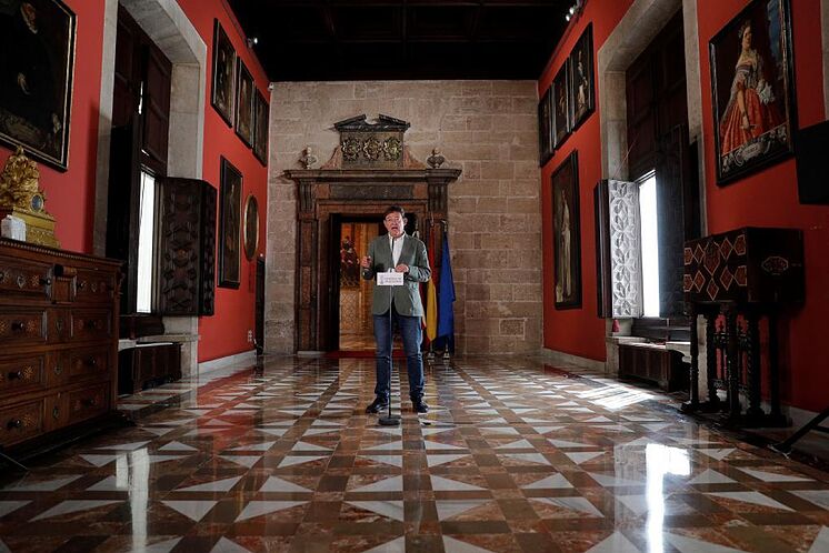 Le président de la Generalitat, Ximo Puig, lors de sa comparution.