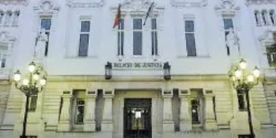 Ils condamnent le meurtrier qui a tué sa femme et se justifie en affirmant qu'il l'a aidée à se suicider