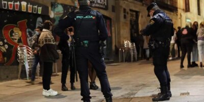 Arrêté 19 escrocs qui ont vidé des comptes chèques en accédant à des mobiles