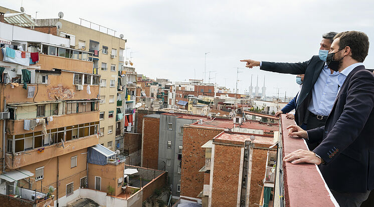 Pablo Casado et le maire de Badalona, ​​Xavier Garc