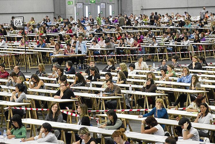 Examen des fonctionnaires à Bilbao.