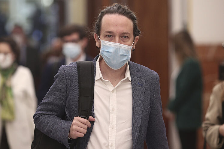 Le deuxième vice-président du gouvernement et l