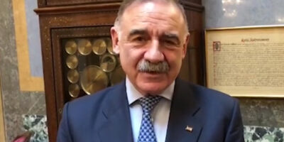 Cinq députés du PSOE, PP, Podemos, Cs et Bildu lancent une vidéo commune pour une 2021 « sans tension »