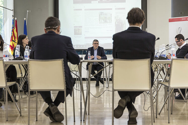 Le ministre de l'économie